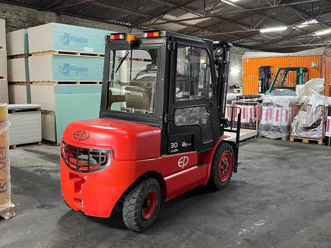 EFL 302B3 EP Equipment
